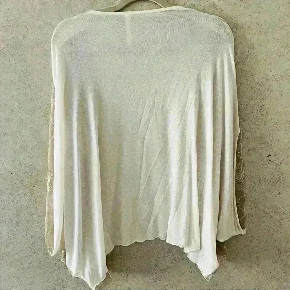 FORGOTTEN GRACE SMALL‎ WOMENS FLOWER  EMBROIDERED FEMININE BOHO LIGHT CARDIGAN - Picture 7 of 7